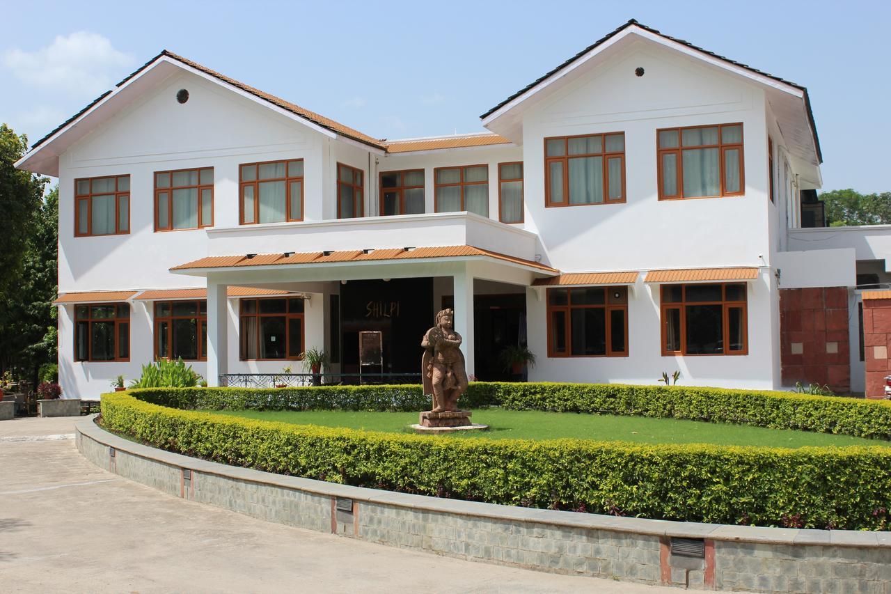 Amantra Shilpi Resort & Spa Udaipur Dış mekan fotoğraf